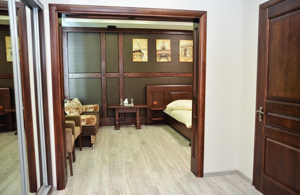 Nashe Misto Guest House Kovel Exterior photo